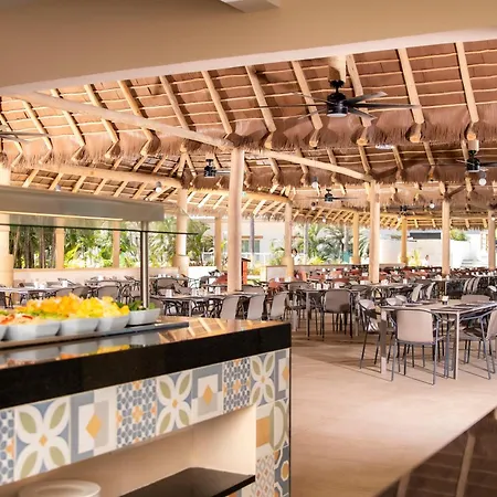 Krystal Vallarta-3